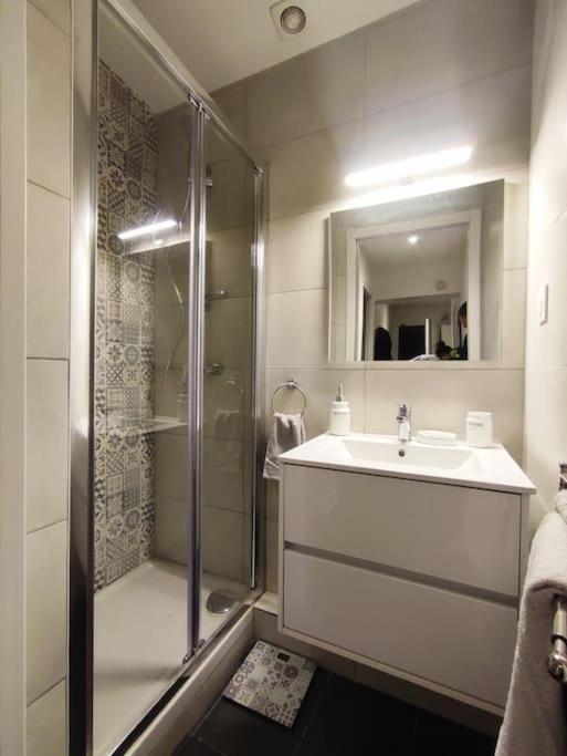 Appartement Proche Paris/Metro Asnières Exterior foto